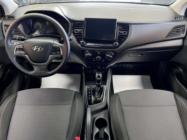 Hyundai Solaris II Рестайлинг с пробегом 2021 года, цена 1 515 000 рублей, 97766 км, седан, Автокод Объявления