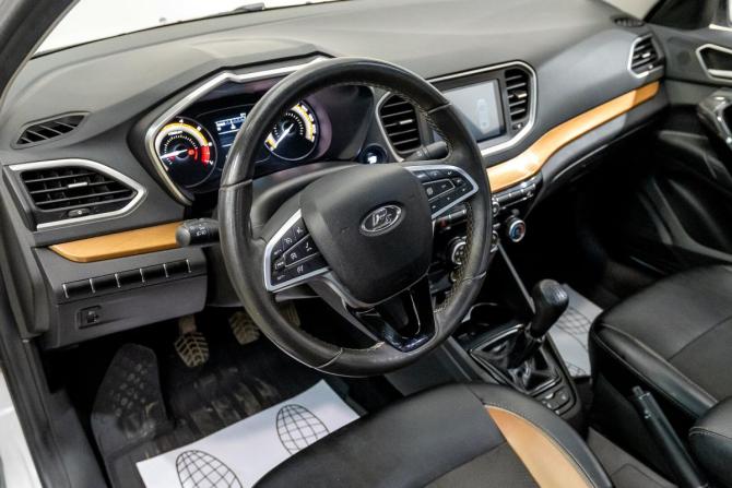 Lada (ВАЗ) Vesta I Рестайлинг (NG) с пробегом 2023 года, цена 1 310 000 рублей, 45000 км, седан, Автокод Объявления
