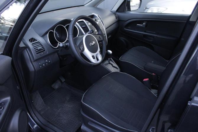 Kia Venga I с пробегом 2012 года, цена 945 000 рублей, 159479 км, минивэн, Автокод Объявления