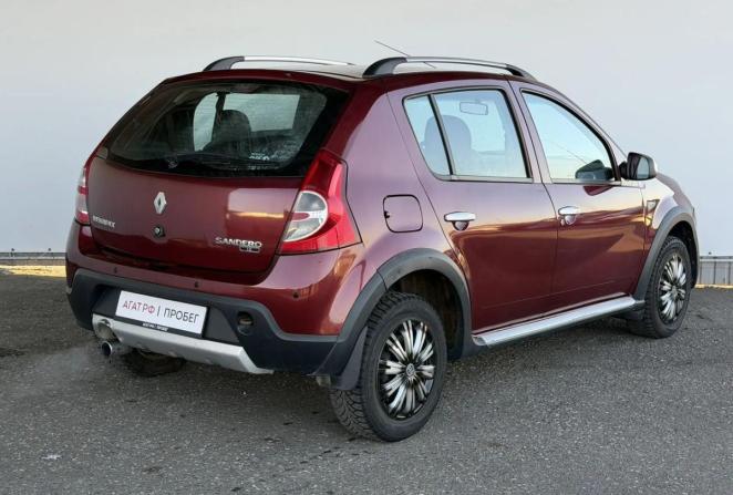 Renault Sandero I с пробегом 2014 года, цена 620 000 рублей, 105449 км, хэтчбек, Автокод Объявления