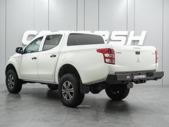 Mitsubishi L200 V с пробегом 2018 года, цена 2 080 000 рублей, 184464 км, offers.body_type.unknown, Автокод Объявления