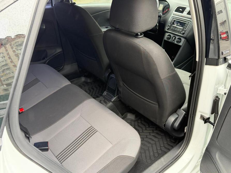 Volkswagen Polo V Рестайлинг Санкт-Петербург  - изображение 10