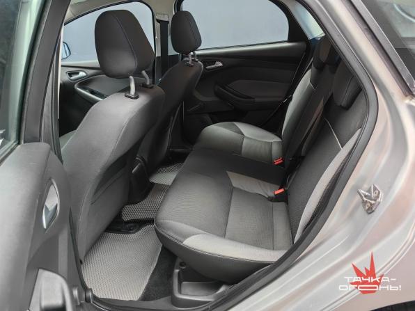 Ford Focus III с пробегом 2012 года, цена 638 000 рублей, 251968 км, хэтчбек, Автокод Объявления