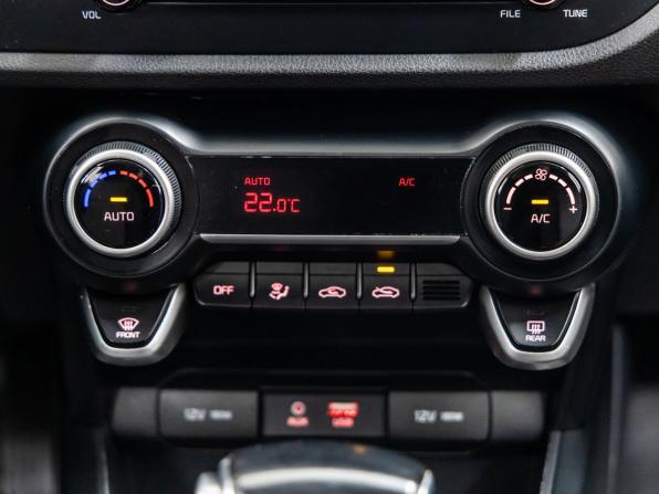 Kia Rio IV с пробегом 2019 года, цена 1 458 000 рублей, 73791 км, хэтчбек, Автокод Объявления