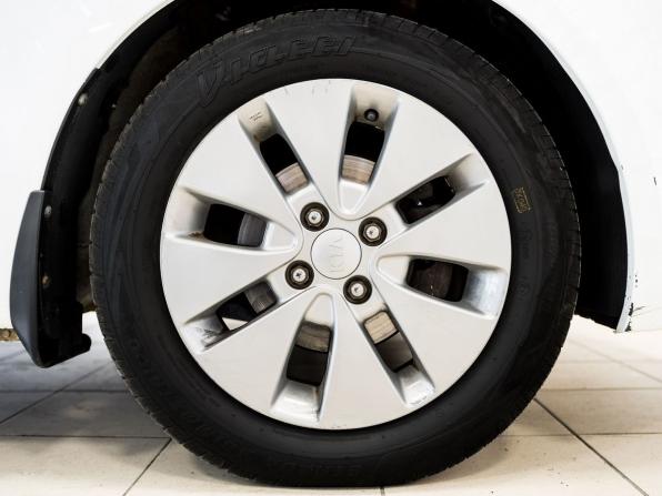 Kia Rio III с пробегом 2013 года, цена 1 050 000 рублей, 75701 км, хэтчбек, Автокод Объявления