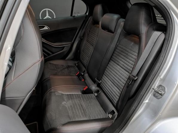 Mercedes-Benz GLA I (X156) Рестайлинг с пробегом 2018 года, цена 2 550 000 рублей, 100544 км, внедорожник, Автокод Объявления