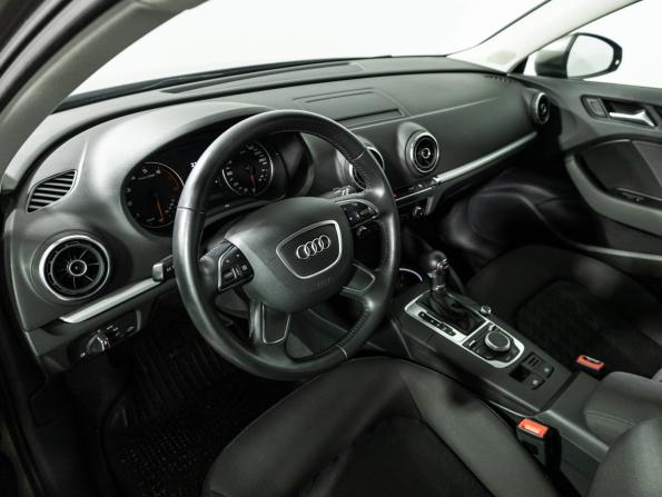 Audi A3 III (8V) с пробегом 2016 года, цена 1 599 700 рублей, 70160 км, хэтчбек, Автокод Объявления