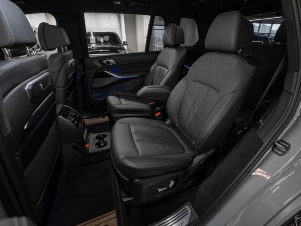 BMW X7 I (G07) Рестайлинг с пробегом 2023 года, цена 12 750 000 рублей, 39144 км, внедорожник, Автокод Объявления