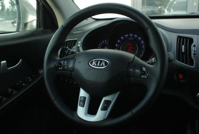 Kia Sportage III с пробегом 2012 года, цена 1 260 000 рублей, 271685 км, внедорожник, Автокод Объявления