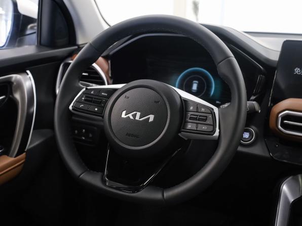 Kia Sportage (China) III (NP) Рестайлинг с пробегом 2024 года, цена 3 500 000 рублей, 83 км, внедорожник, Автокод Объявления