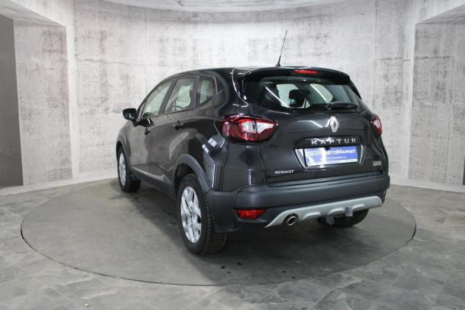 Renault Kaptur I с пробегом 2016 года, цена 1 435 000 рублей, 89835 км, внедорожник, Автокод Объявления