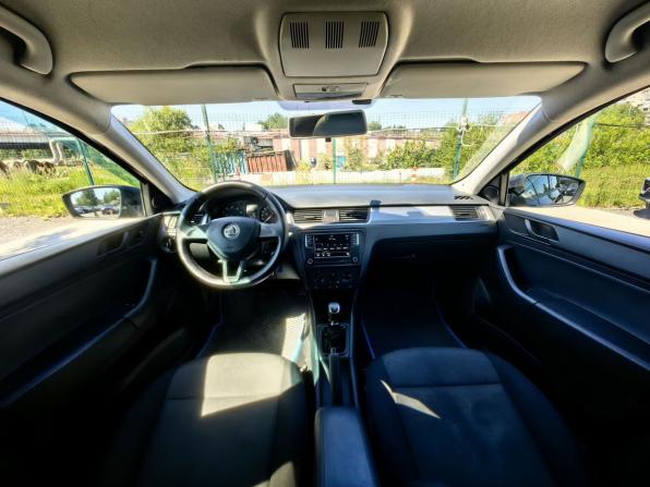 Skoda Rapid I с пробегом 2015 года, цена 649 000 рублей, 215000 км, седан, Автокод Объявления