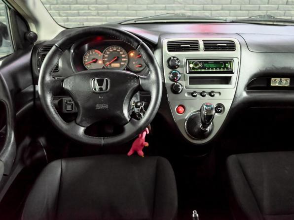 Honda Civic VII Рестайлинг с пробегом 2003 года, цена 400 000 рублей, 289588 км, хэтчбек, Автокод Объявления