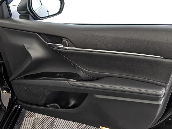 Toyota Camry VIII (XV70) Рестайлинг с пробегом 2022 года, цена 3 270 000 рублей, 110323 км, седан, Автокод Объявления