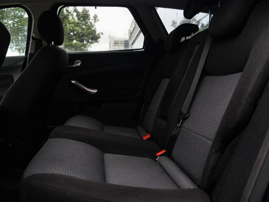 Ford Mondeo IV Москва  - изображение 8