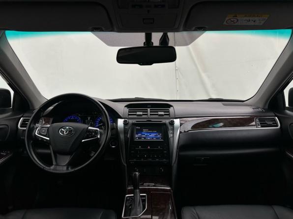 Toyota Camry VII (XV50) Рестайлинг 2 с пробегом 2017 года, цена 2 289 000 рублей, 159323 км, седан, Автокод Объявления