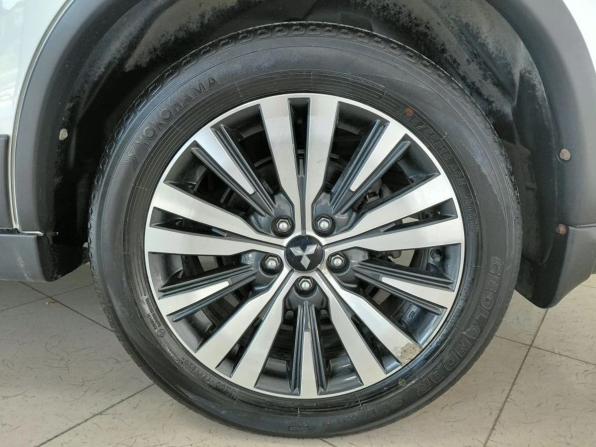 Mitsubishi Outlander III Рестайлинг 3 с пробегом 2020 года, цена 2 650 000 рублей, 81495 км, внедорожник, Автокод Объявления