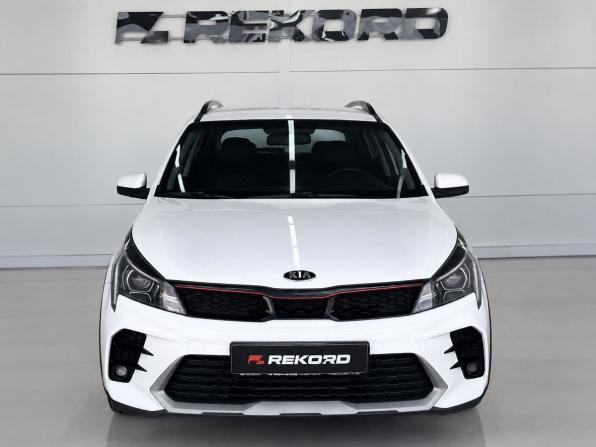 Kia Rio IV Рестайлинг с пробегом 2021 года, цена 1 529 000 рублей, 137000 км, хэтчбек, Автокод Объявления