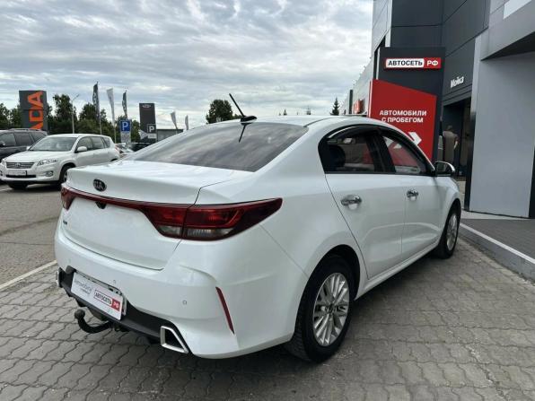 Kia Rio IV Рестайлинг с пробегом 2020 года, цена 1 590 000 рублей, 144020 км, седан, Автокод Объявления