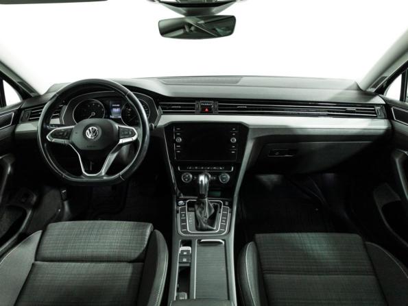 Volkswagen Passat B8 Рестайлинг с пробегом 2019 года, цена 2 139 728 рублей, 97073 км, универсал, Автокод Объявления