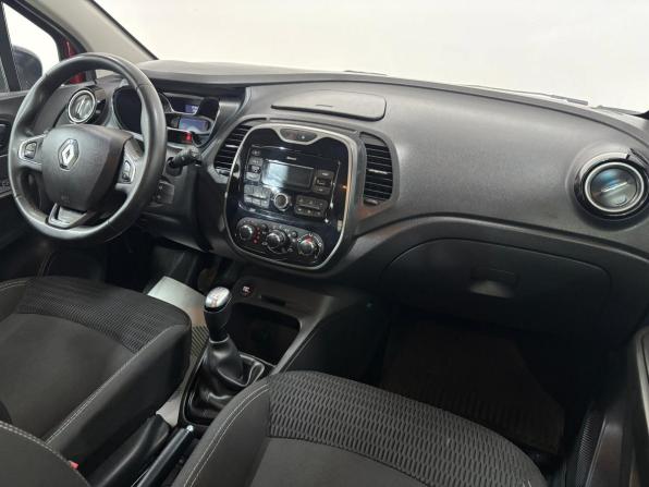 Renault Kaptur I с пробегом 2019 года, цена 1 300 000 рублей, 157844 км, внедорожник, Автокод Объявления