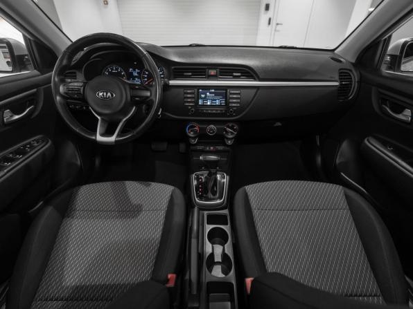 Kia Rio IV с пробегом 2018 года, цена 1 590 000 рублей, 66537 км, хэтчбек, Автокод Объявления