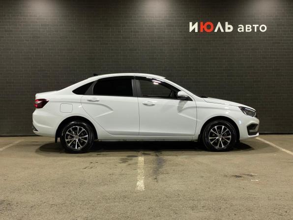 Lada (ВАЗ) Vesta I Рестайлинг (NG) с пробегом 2024 года, цена 1 550 000 рублей, 8047 км, седан, Автокод Объявления