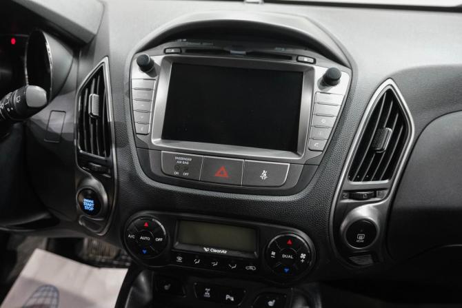 Hyundai ix35 I Рестайлинг с пробегом 2013 года, цена 1 709 000 рублей, 130000 км, внедорожник, Автокод Объявления