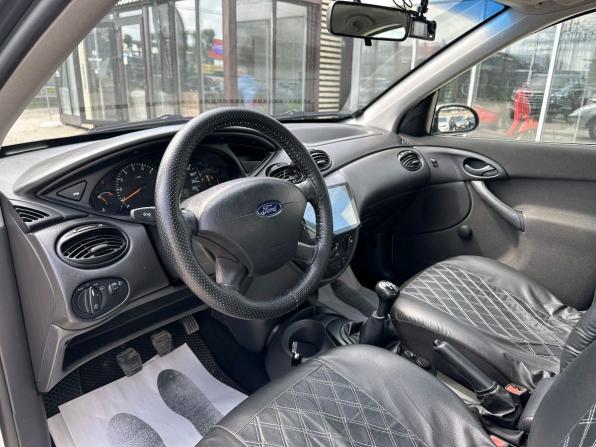 Ford Focus I Рестайлинг с пробегом 2003 года, цена 339 000 рублей, 133300 км, седан, Автокод Объявления
