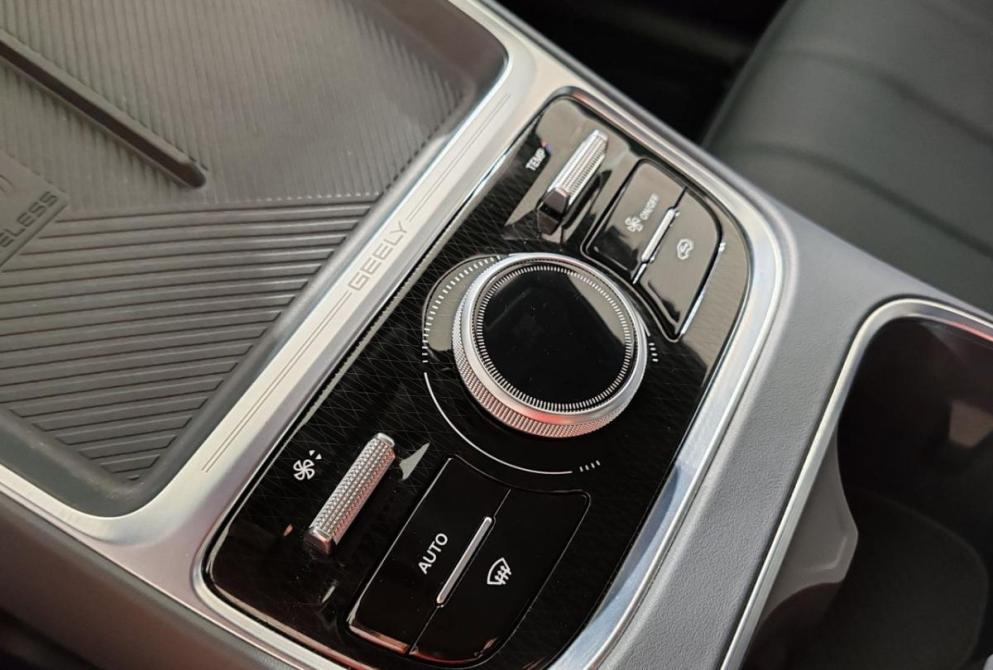 Geely EX5 Гибрид Ярославль  - изображение 20
