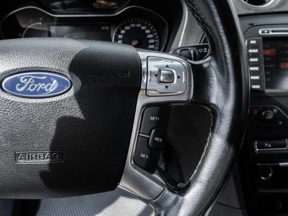 Ford Mondeo IV Рестайлинг с пробегом 2014 года, цена 977 000 рублей, 162999 км, седан, Автокод Объявления