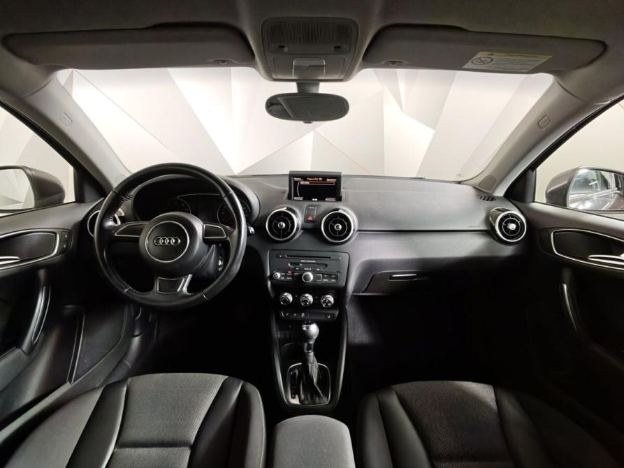 Audi A1 I (8X) Москва  - изображение 13