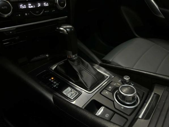 Mazda 6 III (GJ) Рестайлинг с пробегом 2015 года, цена 1 768 000 рублей, 119000 км, седан, Автокод Объявления