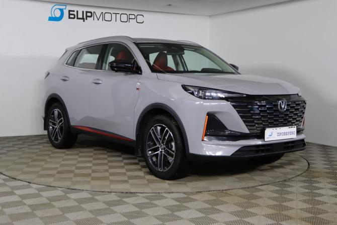 Changan CS55 Plus II с пробегом 2023 года, цена 2 199 990 рублей, 35866 км, внедорожник, Автокод Объявления