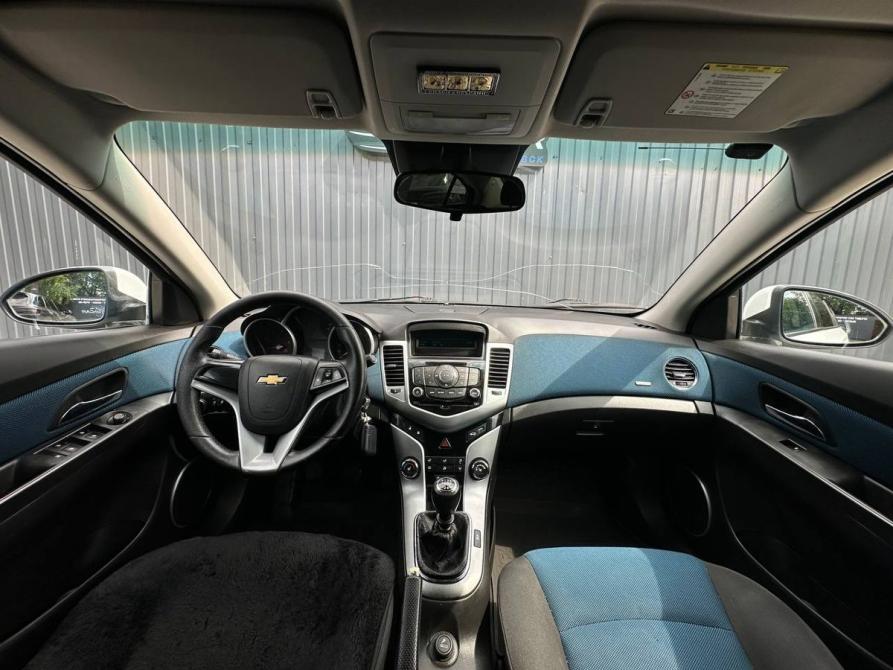 Chevrolet Cruze I Ижевск  - изображение 15