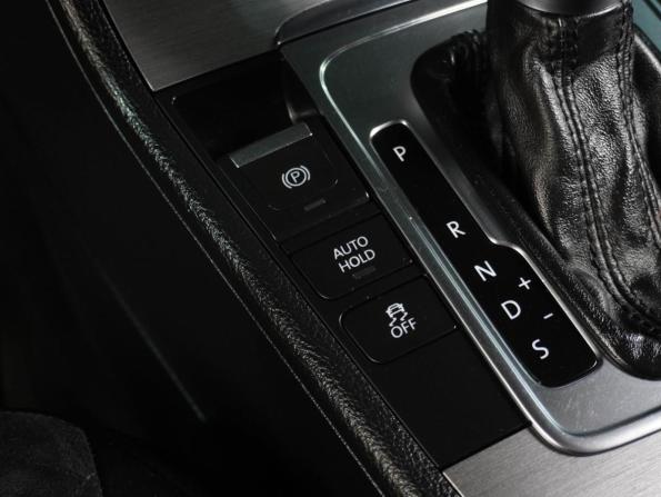 Volkswagen Passat B7 с пробегом 2011 года, цена 1 169 000 рублей, 181470 км, универсал, Автокод Объявления