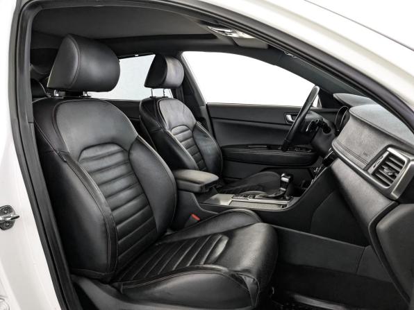 Kia Optima IV Рестайлинг с пробегом 2018 года, цена 1 900 000 рублей, 152000 км, седан, Автокод Объявления