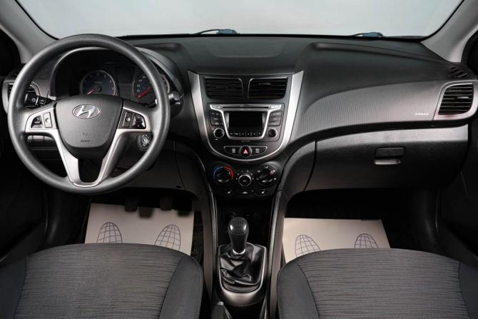 Hyundai Solaris I Рестайлинг с пробегом 2016 года, цена 1 279 000 рублей, 89500 км, седан, Автокод Объявления