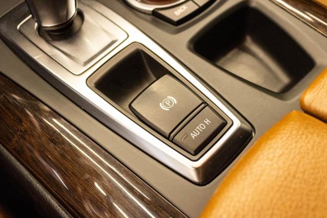 BMW X6 I (E71) Рестайлинг с пробегом 2012 года, цена 1 779 000 рублей, 184686 км, внедорожник, Автокод Объявления
