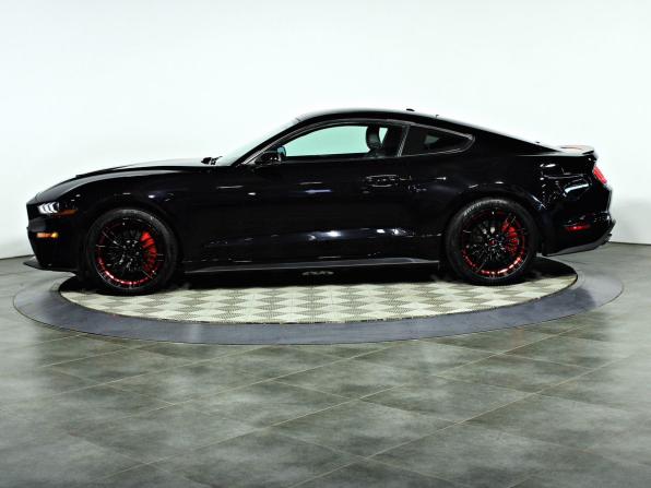 Ford Mustang VI Рестайлинг с пробегом 2018 года, цена 3 357 000 рублей, 76643 км, купе, Автокод Объявления