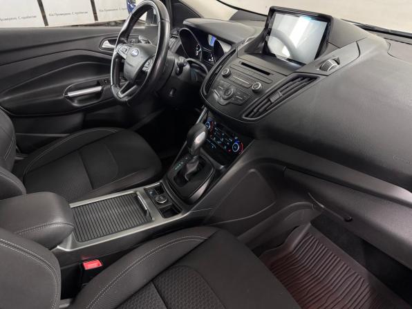 Ford Kuga II Рестайлинг с пробегом 2018 года, цена 1 500 000 рублей, 98032 км, внедорожник, Автокод Объявления