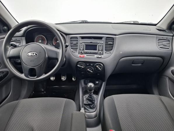 Kia Rio II Рестайлинг с пробегом 2011 года, цена 500 000 рублей, 206356 км, седан, Автокод Объявления