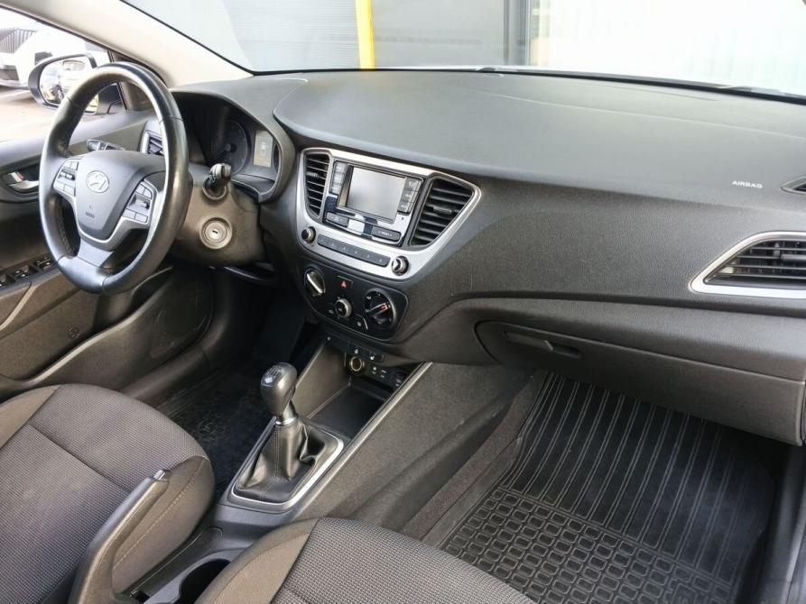 Hyundai Solaris II Москва  - изображение 11