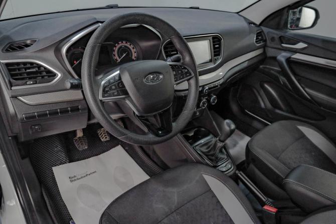 Lada (ВАЗ) Vesta I Рестайлинг (NG) с пробегом 2023 года, цена 1 159 000 рублей, 9800 км, седан, Автокод Объявления