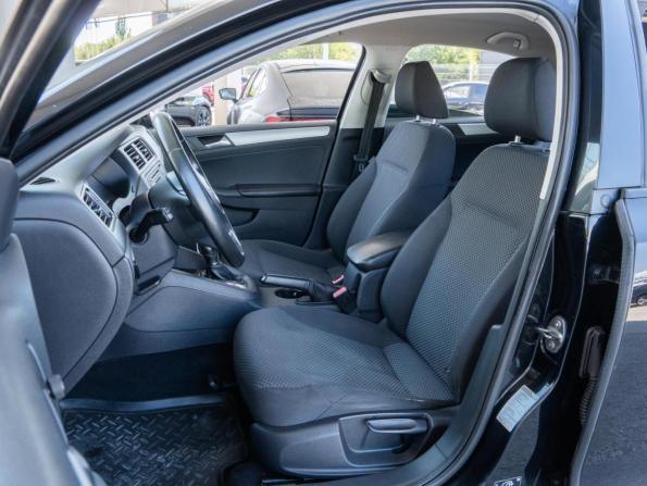 Volkswagen Jetta VI с пробегом 2012 года, цена 999 000 рублей, 196145 км, седан, Автокод Объявления