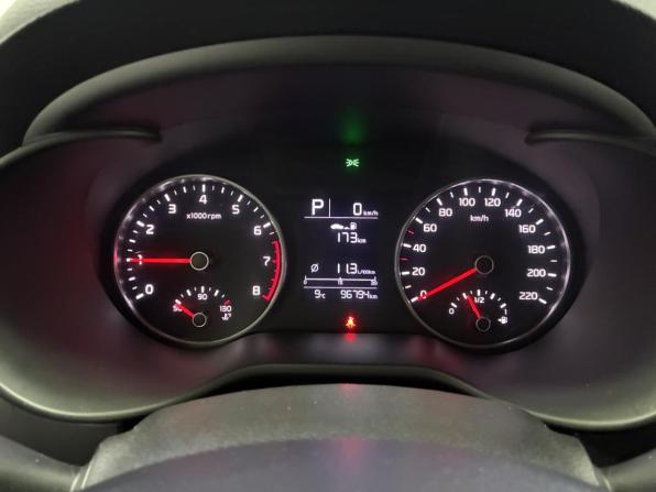 Kia Rio IV Рестайлинг с пробегом 2020 года, цена 1 633 000 рублей, 96000 км, хэтчбек, Автокод Объявления