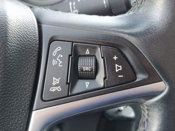 Opel Astra J Рестайлинг с пробегом 2012 года, цена 800 000 рублей, 138503 км, хэтчбек, Автокод Объявления