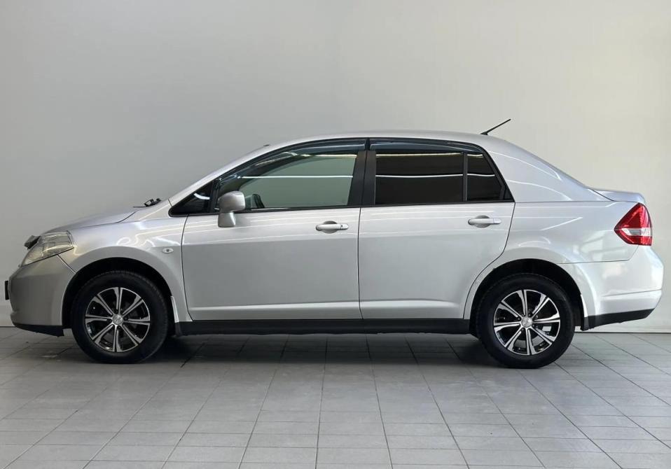 Nissan Tiida I Рестайлинг Барнаул  - изображение 9