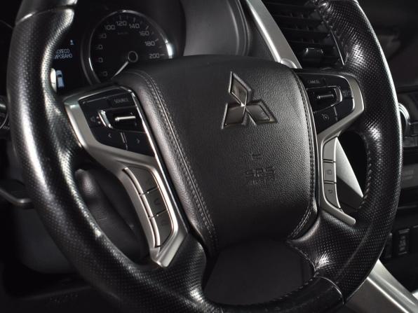 Mitsubishi Pajero Sport III с пробегом 2018 года, цена 2 534 999 рублей, 191939 км, внедорожник, Автокод Объявления