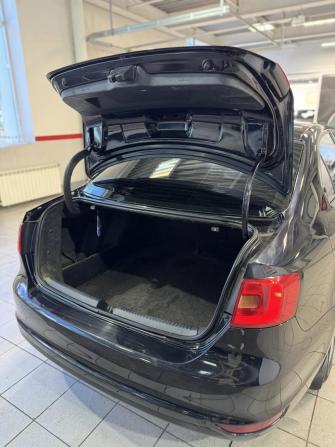 Volkswagen Jetta SportWagen с пробегом 2011 года, цена 769 000 рублей, 247973 км, универсал, Автокод Объявления